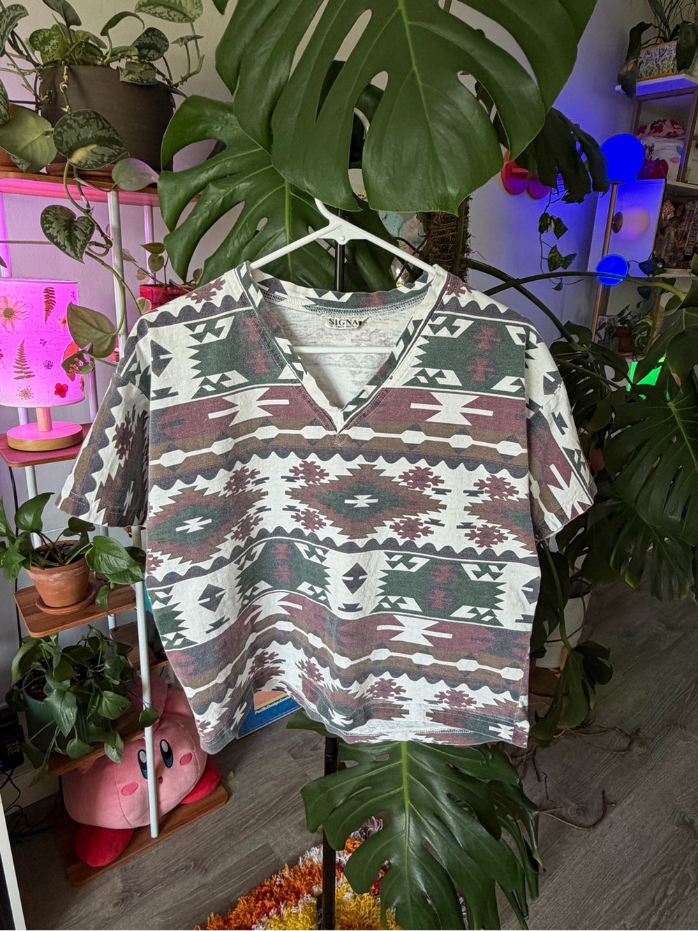 Boho Aztec V-Neck Cropped Tee - Multicolor